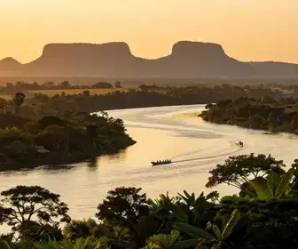 Explorando o Rio Paraguai: Belezas e Riquezas do Mato Grosso do Sul Explorando o Rio Paraguai: Belezas e Riquezas do Mato Grosso do Sul